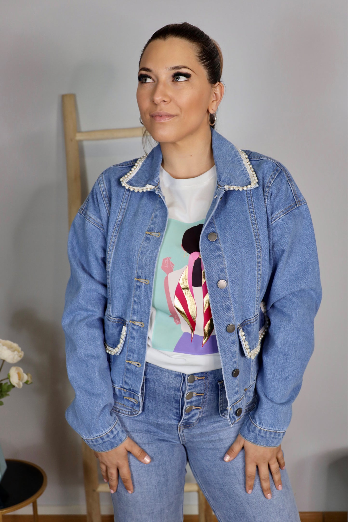 Chaqueta Denim con Perlas